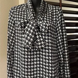 Bar III Black and White Houndstooth Blouse